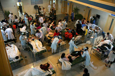 Các bệnh nhân bị ngộ độc thực phẩm tại Trường Sa, tỉnh Hồ Nam.
